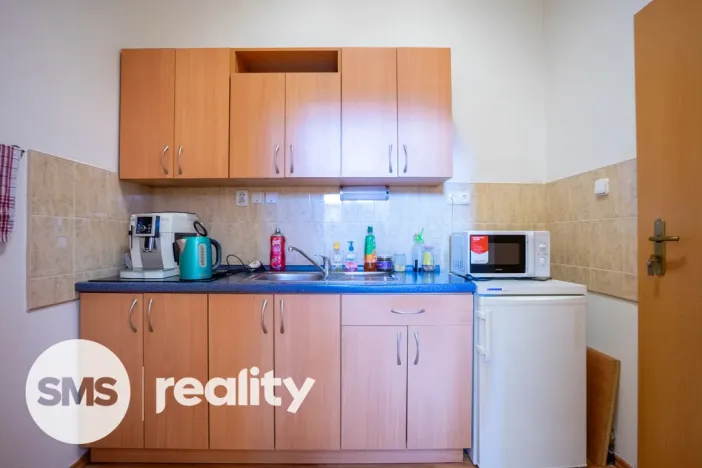 Pronájem kanceláře, Krnov, Revoluční, 36 m2