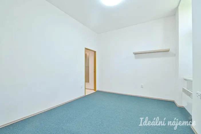 Pronájem bytu 1+1, Brno, Bratislavská, 40 m2