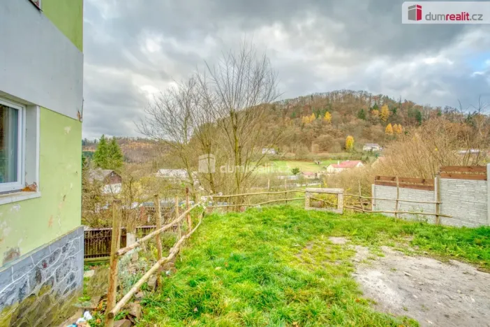 Prodej rodinného domu, Velichov, 300 m2