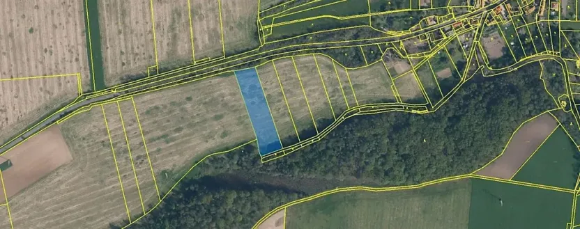 Prodej podílu pole, Bechlín, 1379 m2