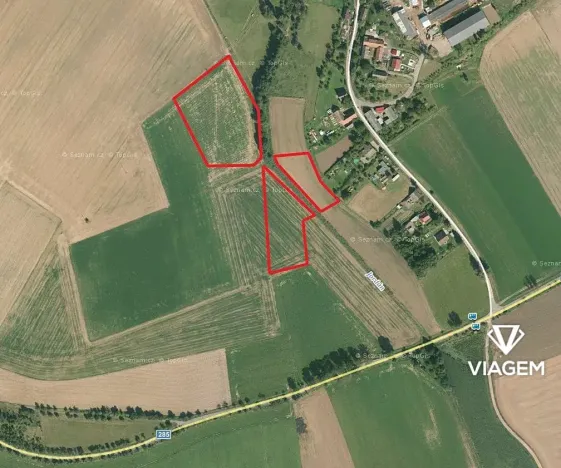 Prodej podílu pole, Zaloňov, 616 m2