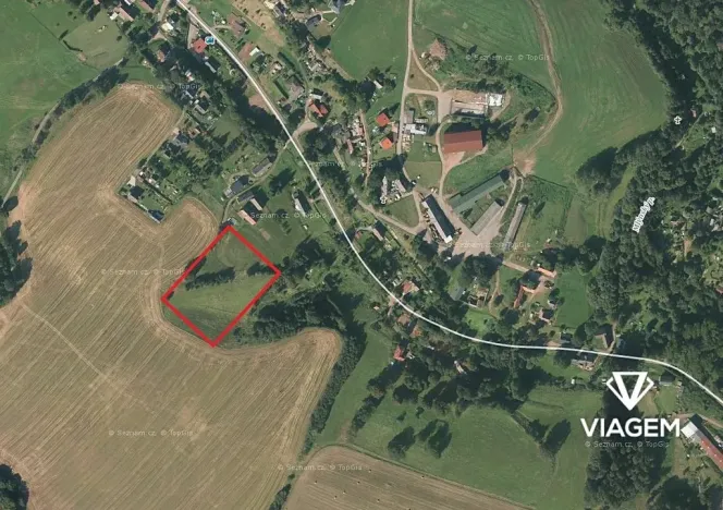 Prodej podílu pole, Trutnov, 1979 m2