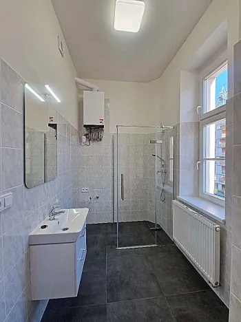 Pronájem bytu 2+kk, Praha - Holešovice, Dělnická, 54 m2