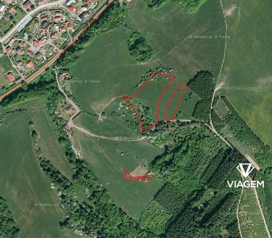 Prodej podílu pole, Lhota u Vsetína, 1403 m2