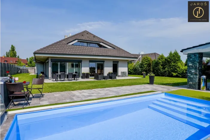 Prodej rodinného domu, Buštěhrad, Břízová, 275 m2