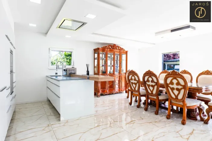 Prodej rodinného domu, Buštěhrad, Břízová, 275 m2