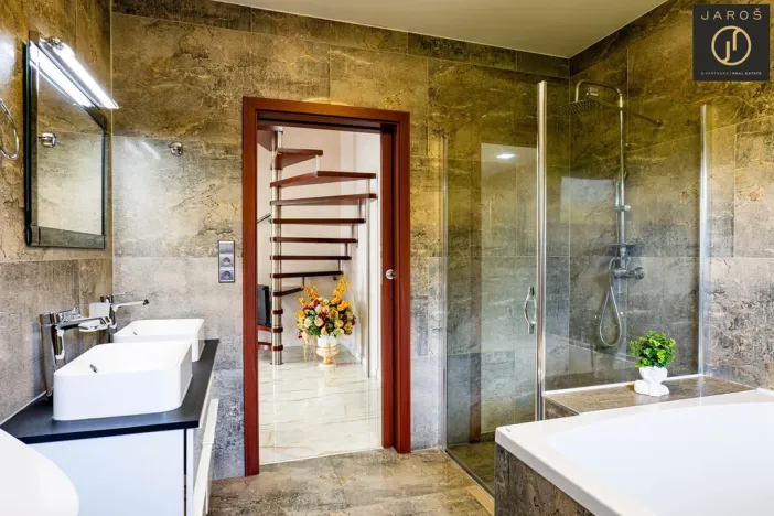 Prodej rodinného domu, Buštěhrad, Břízová, 275 m2