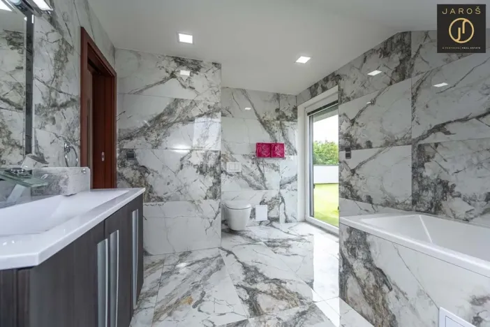 Prodej rodinného domu, Buštěhrad, Břízová, 275 m2