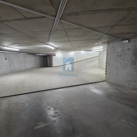 Pronájem garážového stání, Plzeň, Rejskova, 15 m2