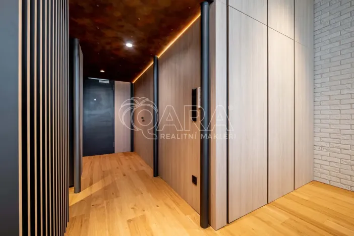 Pronájem bytu 1+kk, Praha - Holešovice, Tusarova, 53 m2