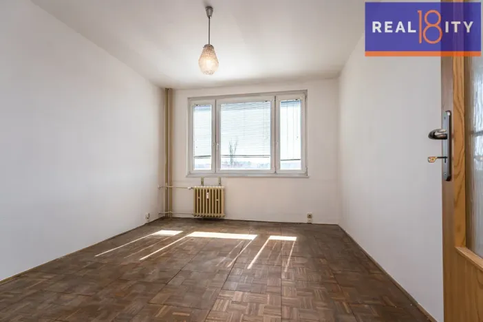 Prodej bytu 3+1, Praha, Jasmínová, 77 m2