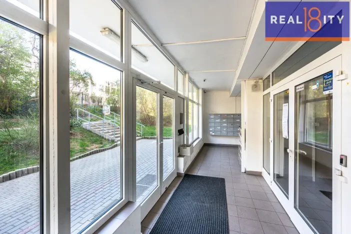 Prodej bytu 3+1, Praha, Jasmínová, 77 m2