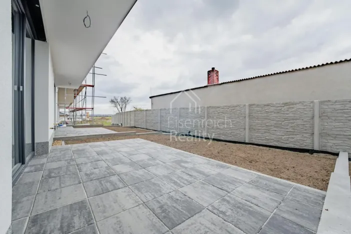 Prodej bytu 3+kk, Hradec Králové - Slatina, Pod Spáleníkem, 84 m2