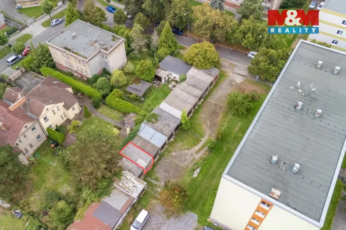 Pronájem garáže, Plzeň, Hradišťská, 19 m2