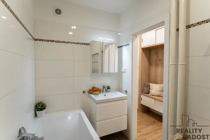 Pronájem bytu 3+kk, Olomouc - Nová Ulice, tř. Míru, 66 m2