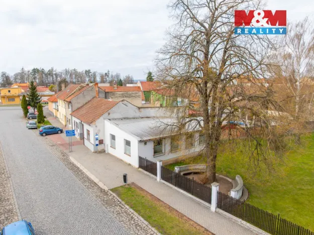 Prodej výrobních prostor, Bedihošť, Komenského, 180 m2