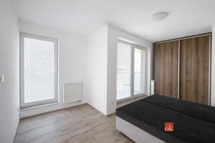 Pronájem bytu 2+kk, Pardubice - Ohrazenice, U Sportovní školy, 49 m2