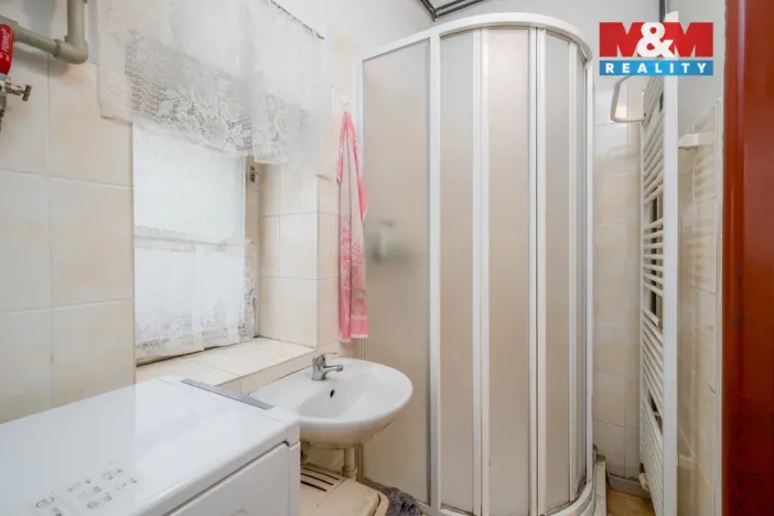 Prodej rodinného domu, Polepy, 140 m2