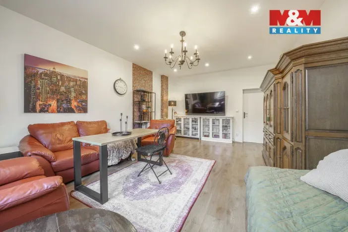 Prodej bytu 2+1, Karlovy Vary - Rybáře, Sokolovská, 77 m2