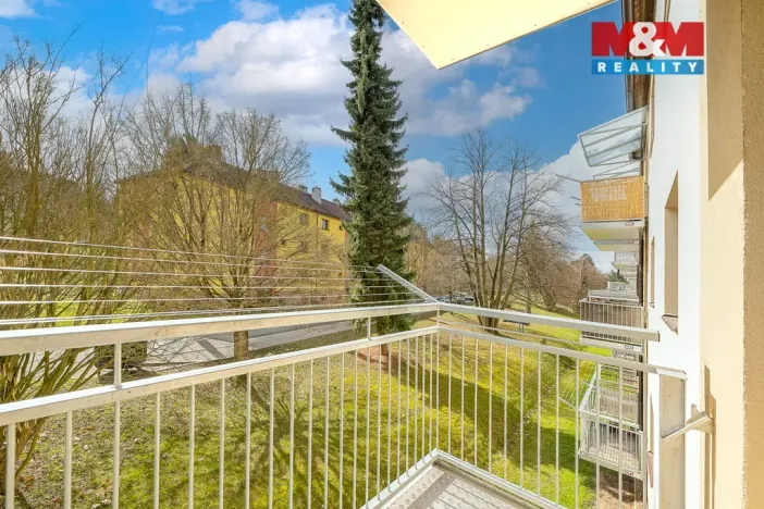 Prodej bytu 2+1, Chvaletice, 50 m2