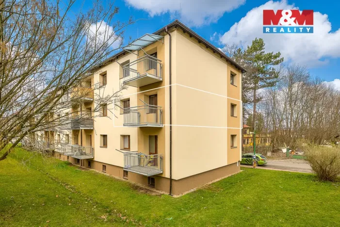 Prodej bytu 2+1, Chvaletice, 50 m2