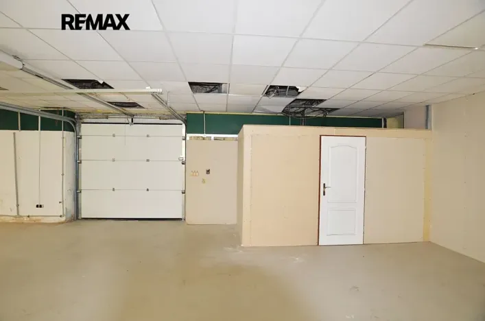 Pronájem obchodního prostoru, Frýdek-Místek, Třebízského, 200 m2