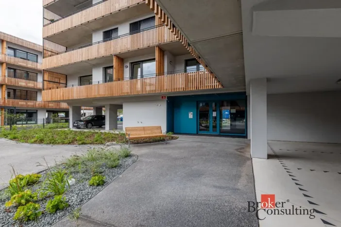 Pronájem bytu 1+kk, Plzeň - Východní Předměstí, Kartónová, 27 m2