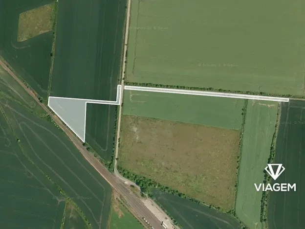 Prodej podílu pole, Dobrovice, 2305 m2