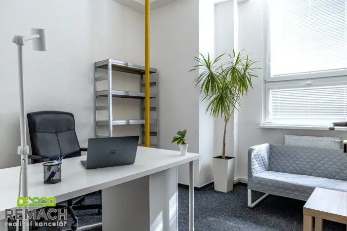 Pronájem kanceláře, Uherské Hradiště, Svatojiřské nábřeží, 10 m2