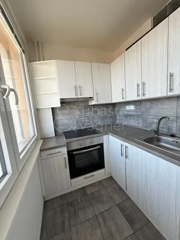 Pronájem bytu 1+kk, Chrudim, Pardubická, 35 m2
