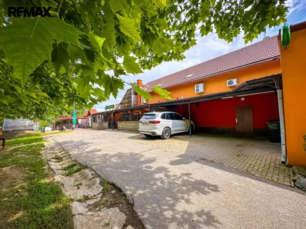 Prodej ubytování, Velké Pavlovice, Dlouhá, 500 m2
