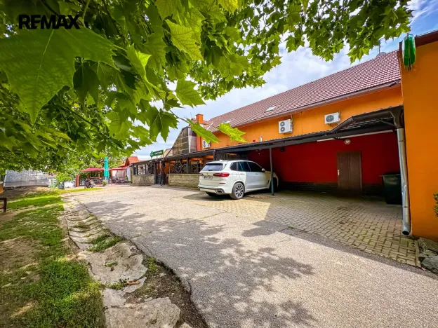 Prodej ubytování, Velké Pavlovice, Dlouhá, 500 m2