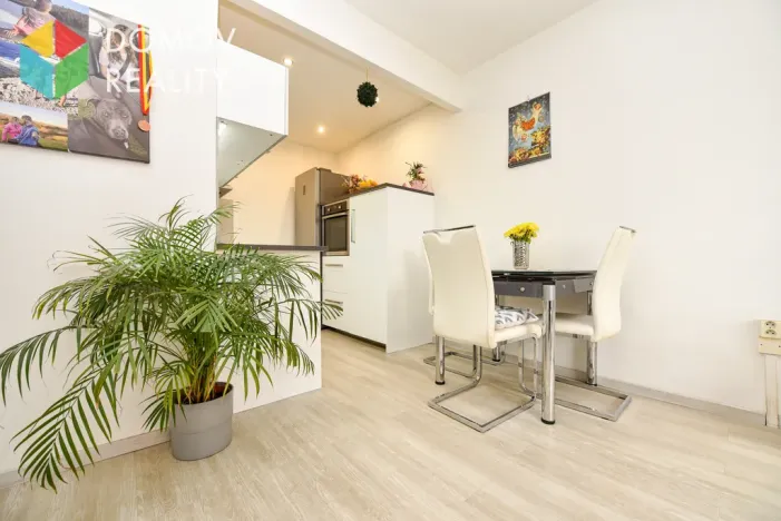 Pronájem bytu 2+kk, Beroun, Košťálkova, 40 m2