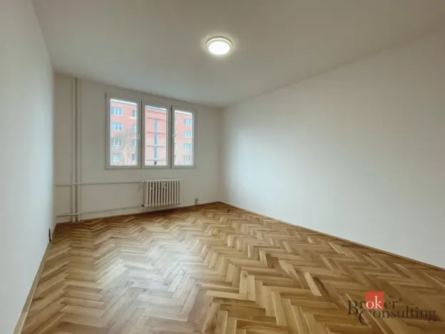 Pronájem bytu 2+1, Plzeň - Lobzy, Pod Vrchem, 61 m2