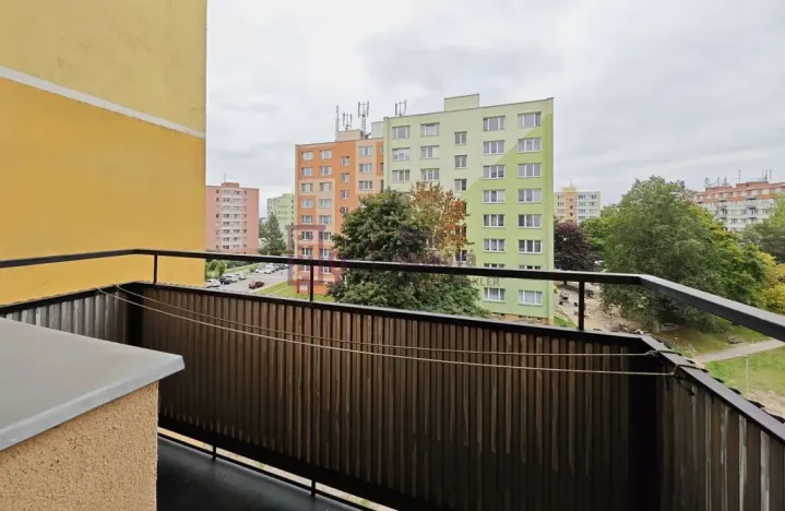 Pronájem bytu 2+1, Jindřichův Hradec - Jindřichův Hradec III, sídliště Vajgar, 59 m2