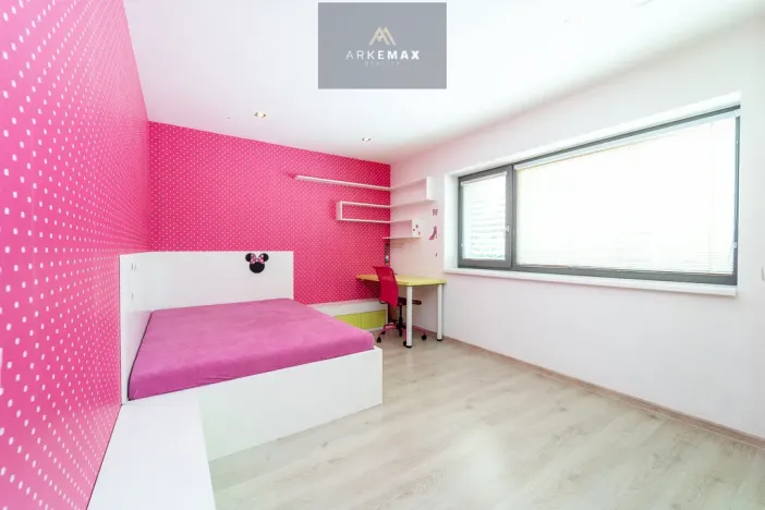 Prodej rodinného domu, Žabeň, 410 m2