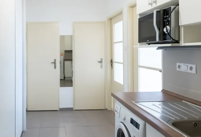 Pronájem bytu 2+1, Praha - Žižkov, Krásova, 56 m2