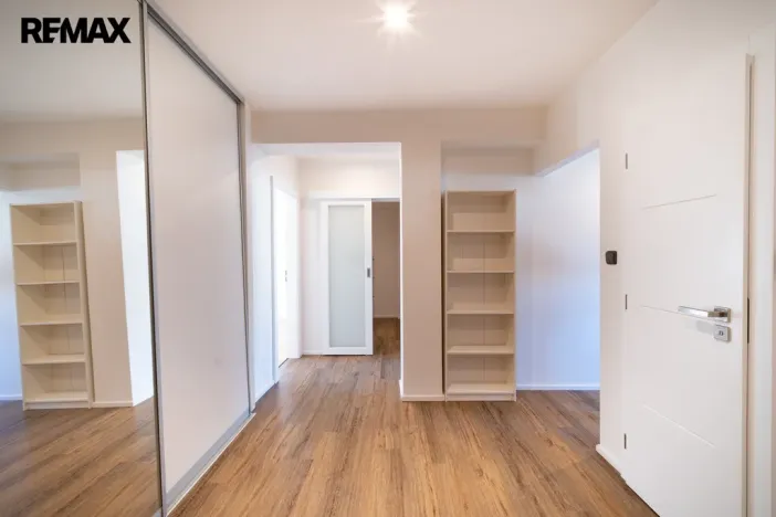 Pronájem bytu 2+1, Praha - Strašnice, Mrštíkova, 67 m2