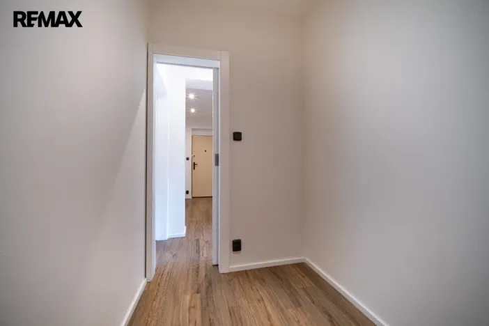 Pronájem bytu 2+1, Praha - Strašnice, Mrštíkova, 67 m2