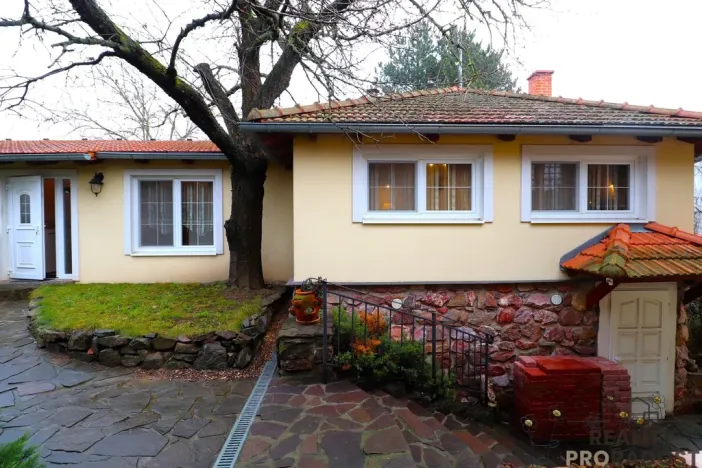 Pronájem bytu 1+kk, Želešice, 24. dubna, 77 m2