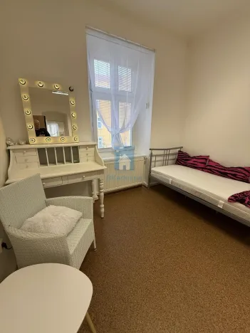 Pronájem bytu 2+kk, Plzeň, Koterovská, 70 m2