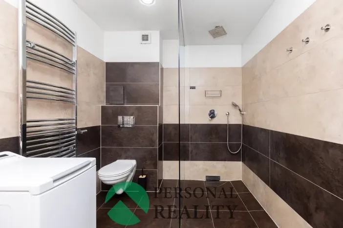 Prodej bytu 2+kk, Pardubice, Sladkovského, 58 m2