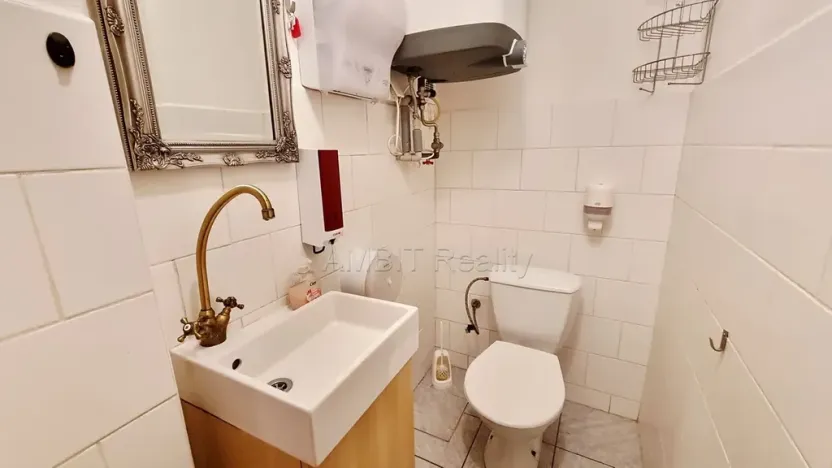 Pronájem kanceláře, Praha - Řepy, Žalanského, 53 m2