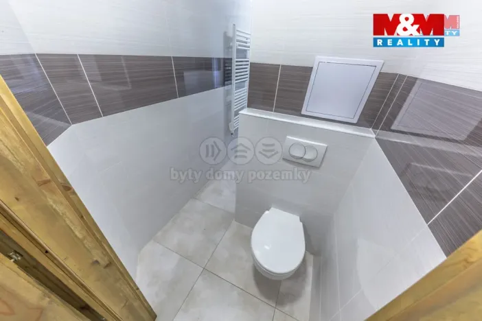 Pronájem bytu 2+kk, Nové Město pod Smrkem, Ludvíkovská, 36 m2