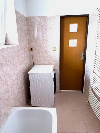 Prodej rodinného domu, Starovičky, 179 m2