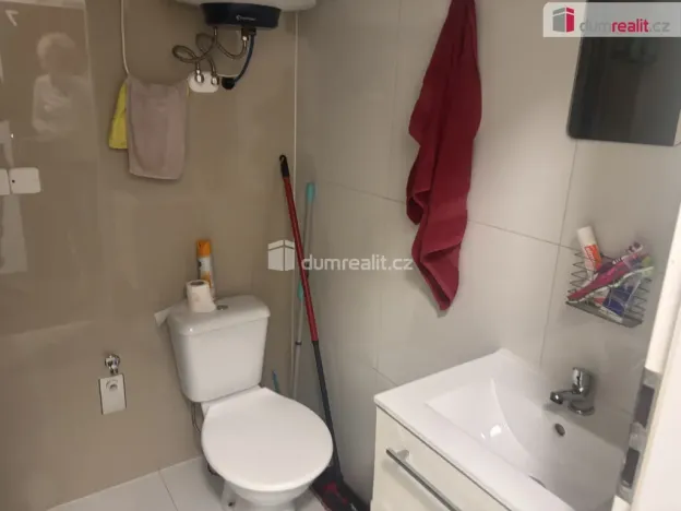Pronájem bytu 1+kk, Praha - Běchovice, Podnikatelská, 14 m2