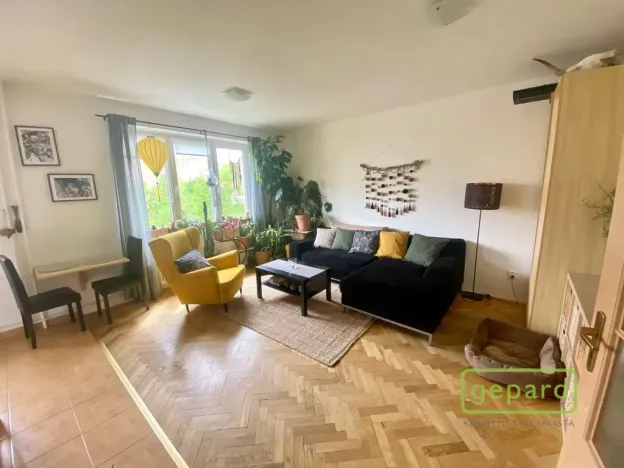 Pronájem bytu 2+kk, Praha, Jihlavská, 54 m2