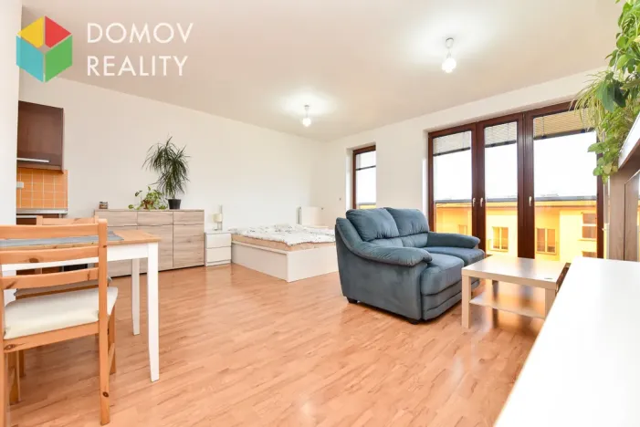 Pronájem bytu 1+kk, Beroun - Beroun-Město, Nad Paloučkem, 37 m2