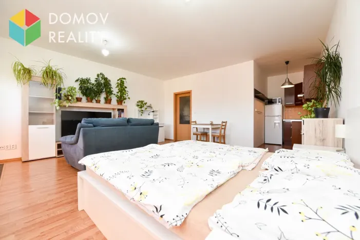 Pronájem bytu 1+kk, Beroun - Beroun-Město, Nad Paloučkem, 37 m2