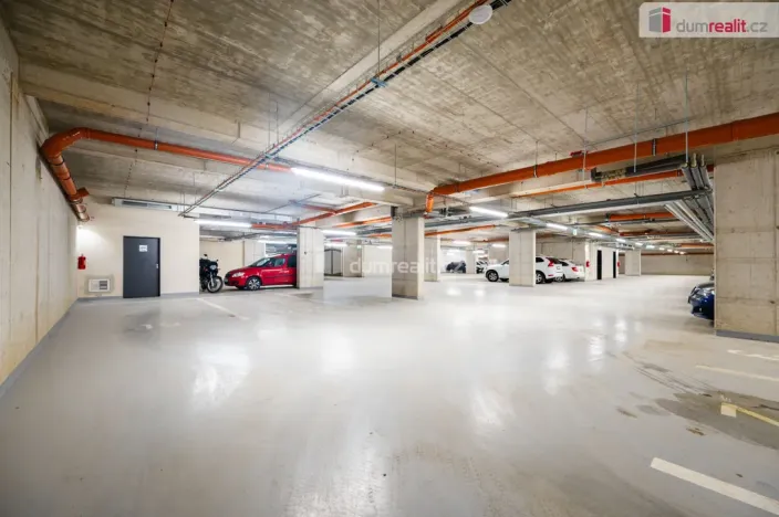 Pronájem bytu 2+kk, České Budějovice - České Budějovice 2, Branišovská, 77 m2